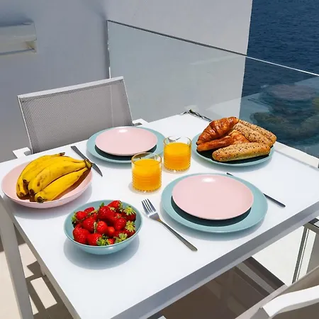 Sleep On The Sea Apartment