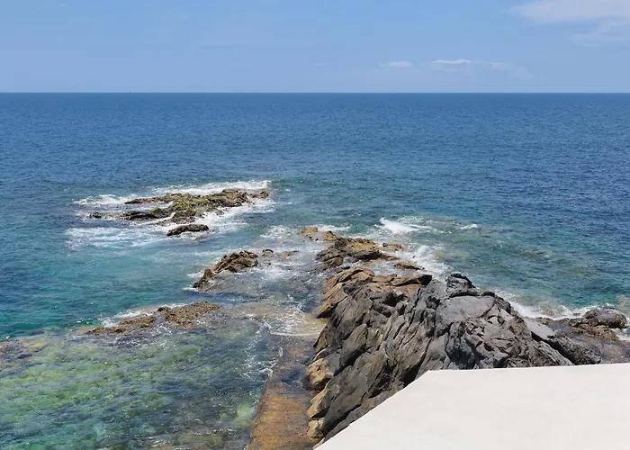 Sleep On The Sea * Callao Salvaje