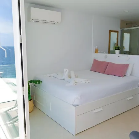 Sleep On The Sea Apartament Callao Salvaje