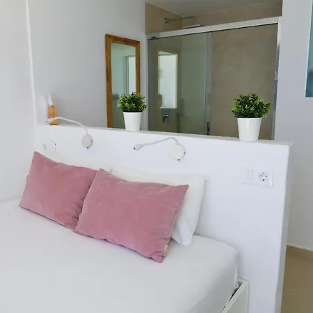 Sleep On The Sea Apartament *